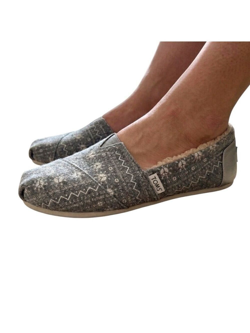 TOMS Women's Gray Printed Slip On Shoes Size 6.5